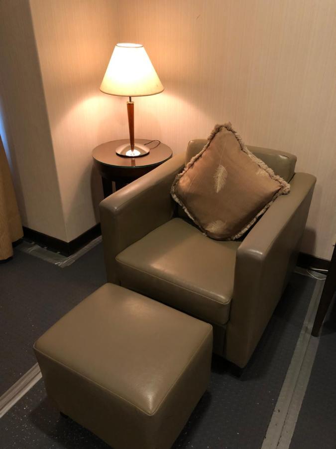 Quarantine Hotel - Champion Hotel Taipei Esterno foto